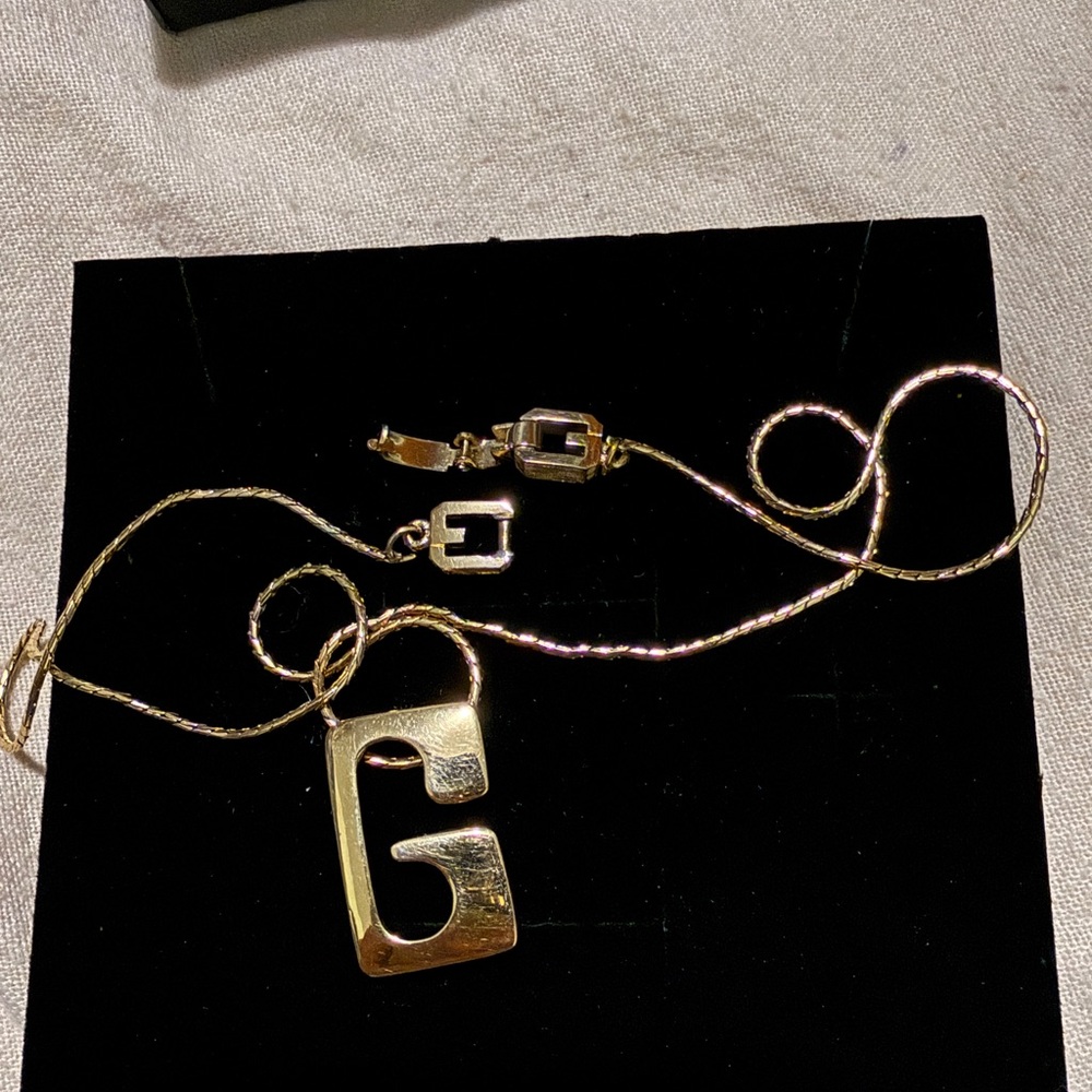 Givenchy Gold 'G' Pendant Necklace